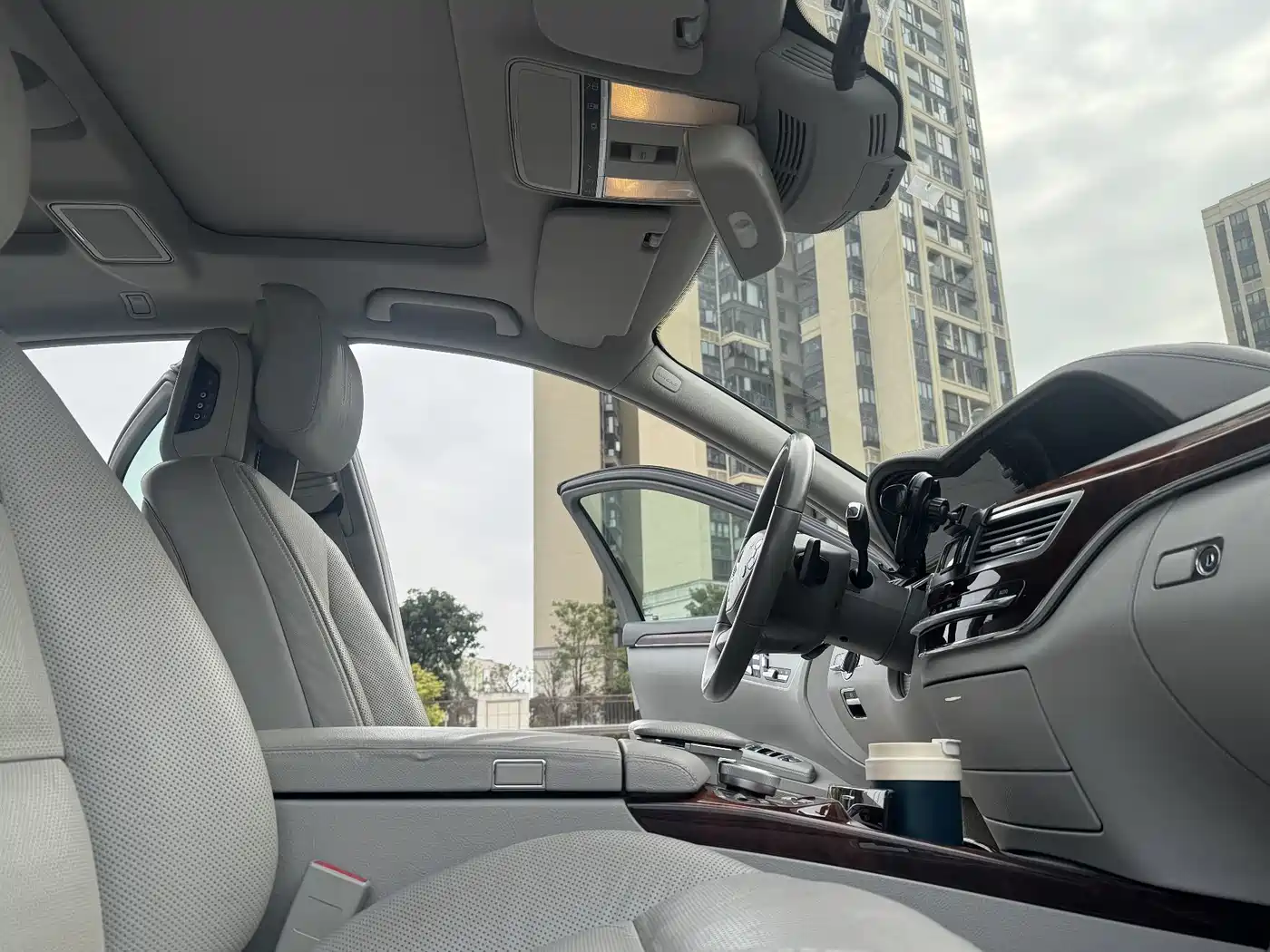 Mercedes-Benz S-Class 2010 S 350 L Luxury фото 26
