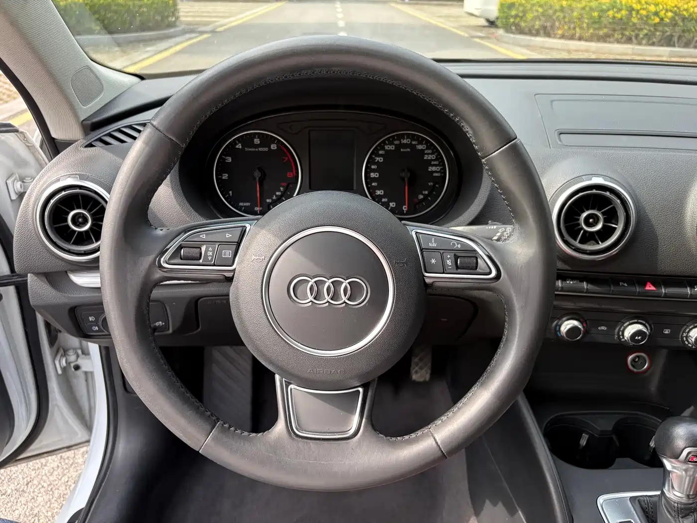 Audi A3 2014 Sportback 35 TFSI Automatic Progressive фото 14