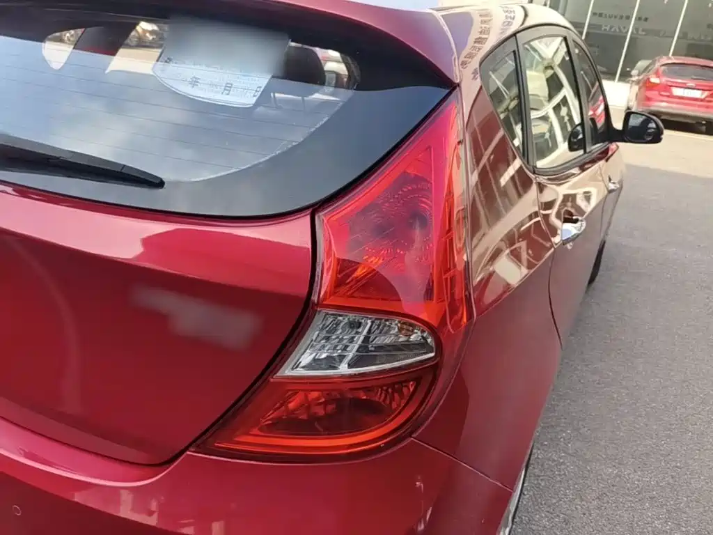 Hyundai Reina 2015 2014 Model 1.6L Automatic TOP
