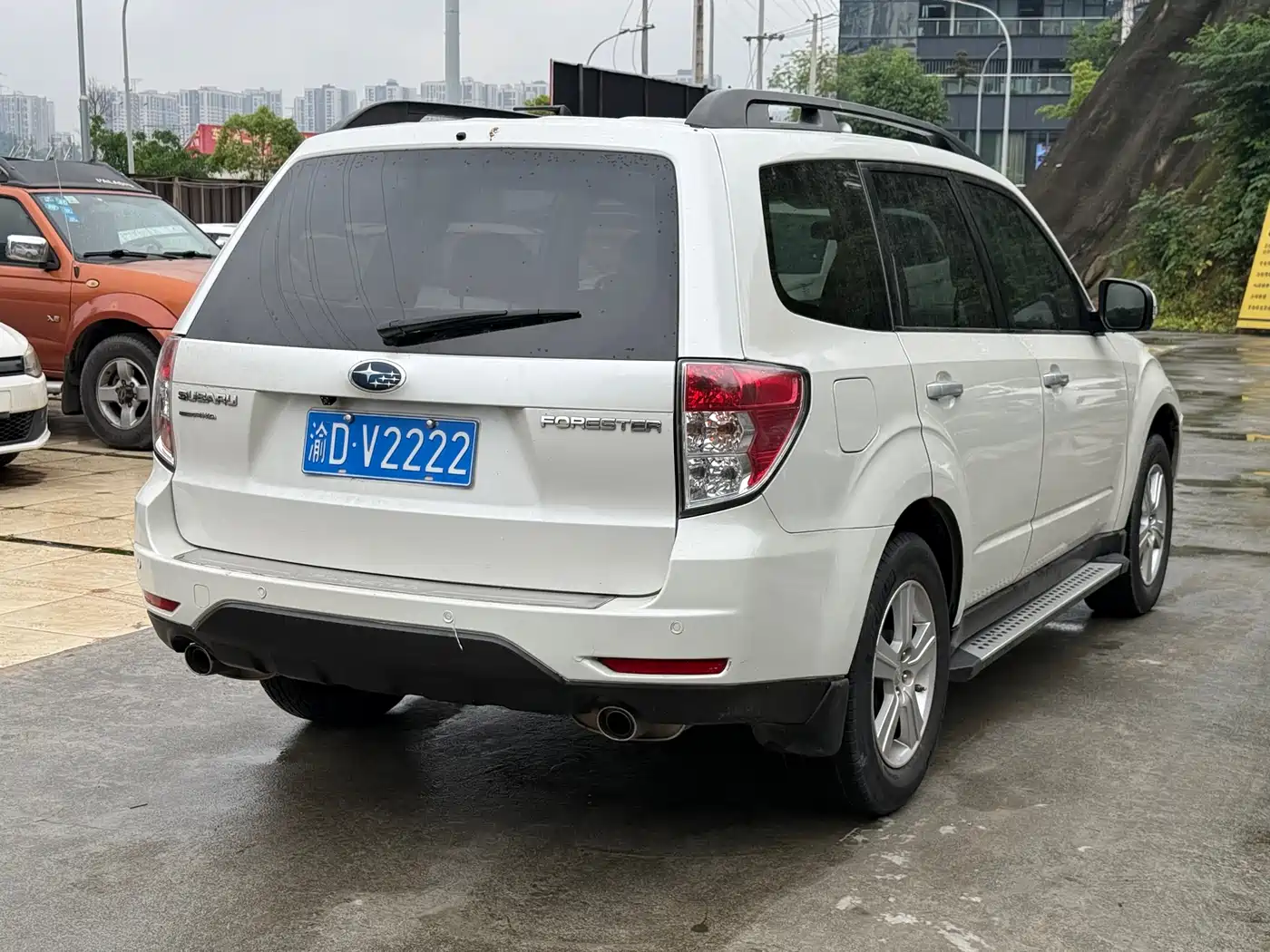 Subaru Forester 2011 2.0XS Automatic Luxury Edition фото 3