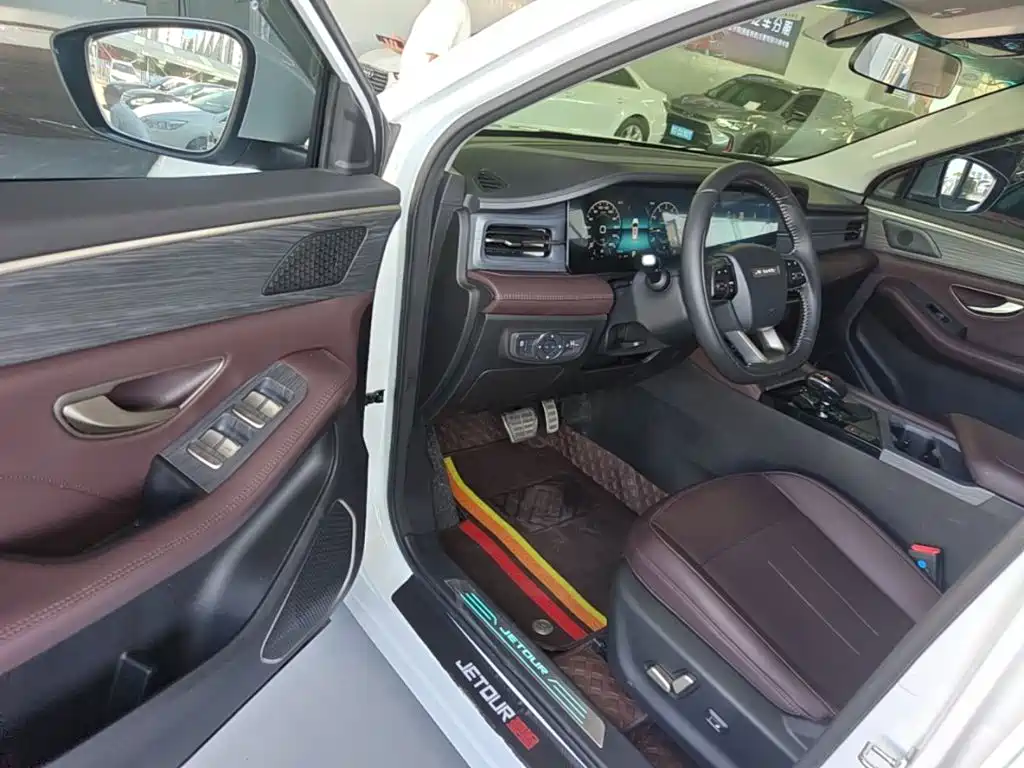 Jetour X90 PLUS 2024 2025 Beyond Edition 1.6TD DCT Villa 5-seater