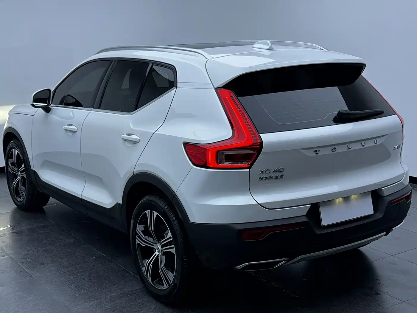 Volvo XC40 2020 2020 T4 AWD Momentum Luxury Edition