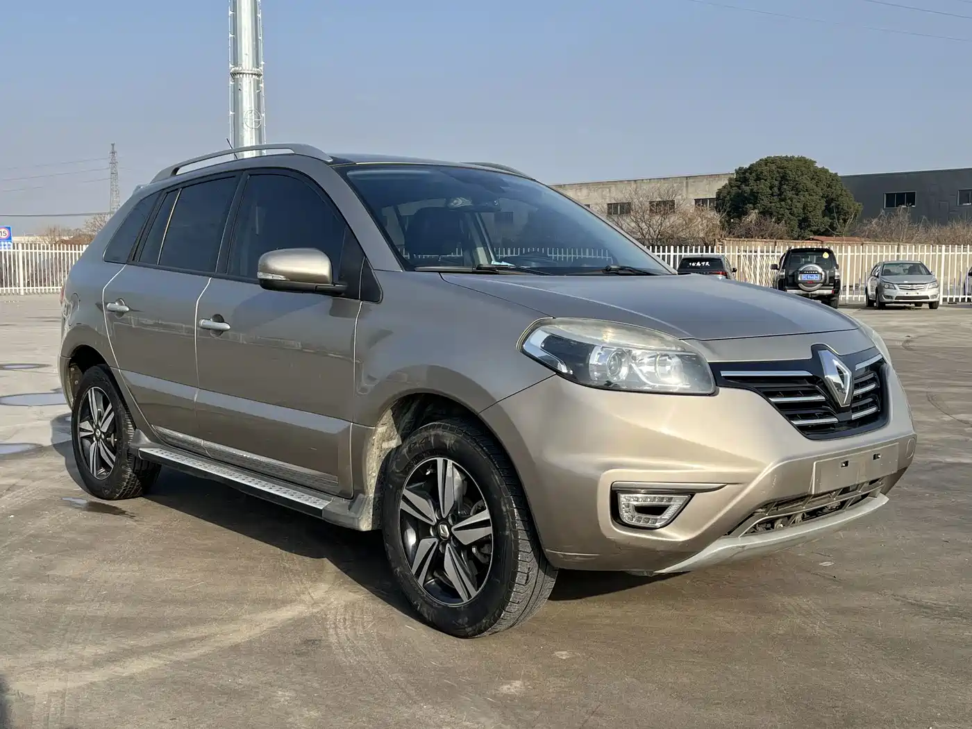 Renault Koleos (Import) 2016 2015 2.0L 2WD Comfort