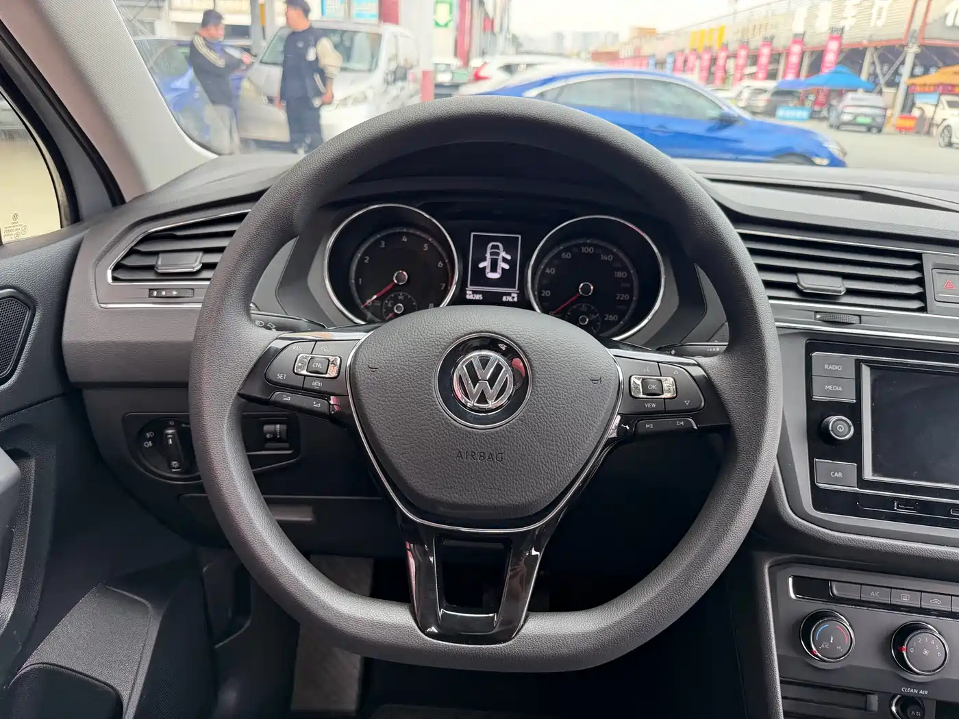 Volkswagen Tiguan L 2019 330TSI Automatic 2WD Trend Edition China VI фото 26