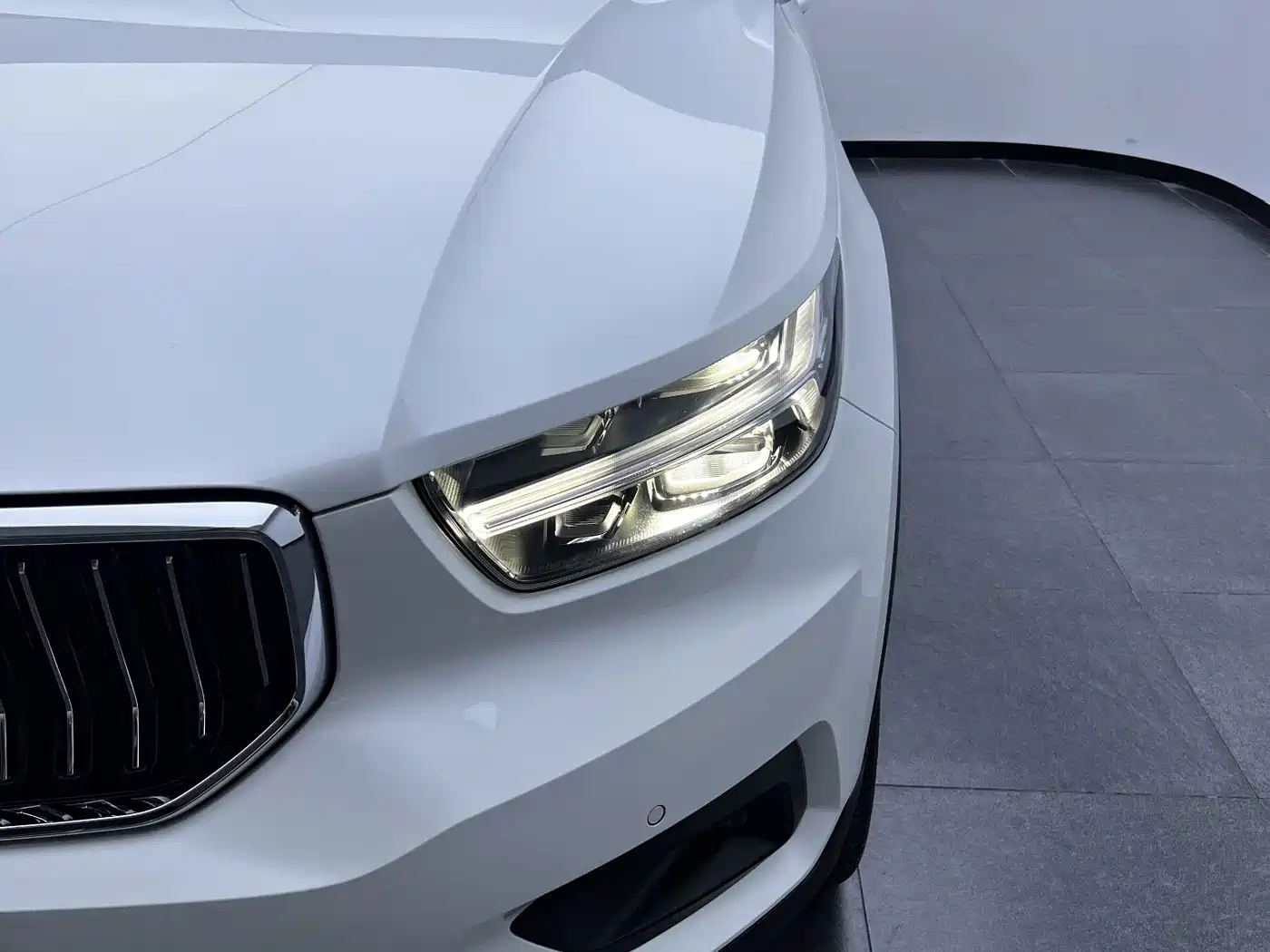 Volvo XC40 2020 2020 T4 AWD Momentum Luxury Edition