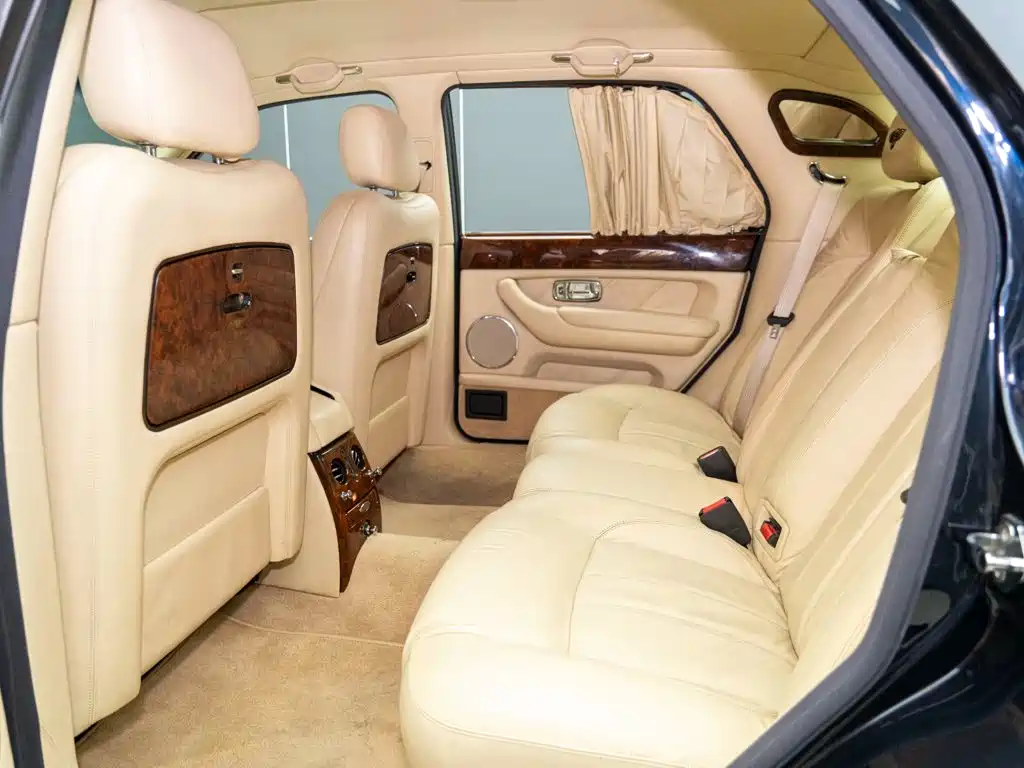 Bentley Arnage 2004 2005 Model R 6.8T