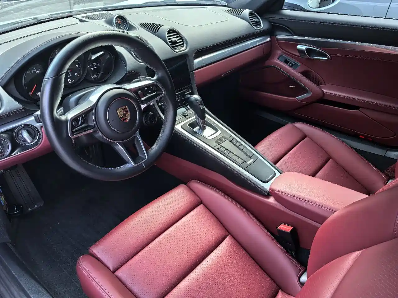 Porsche 718 2023 Cayman Style Edition 2.0T фото 7