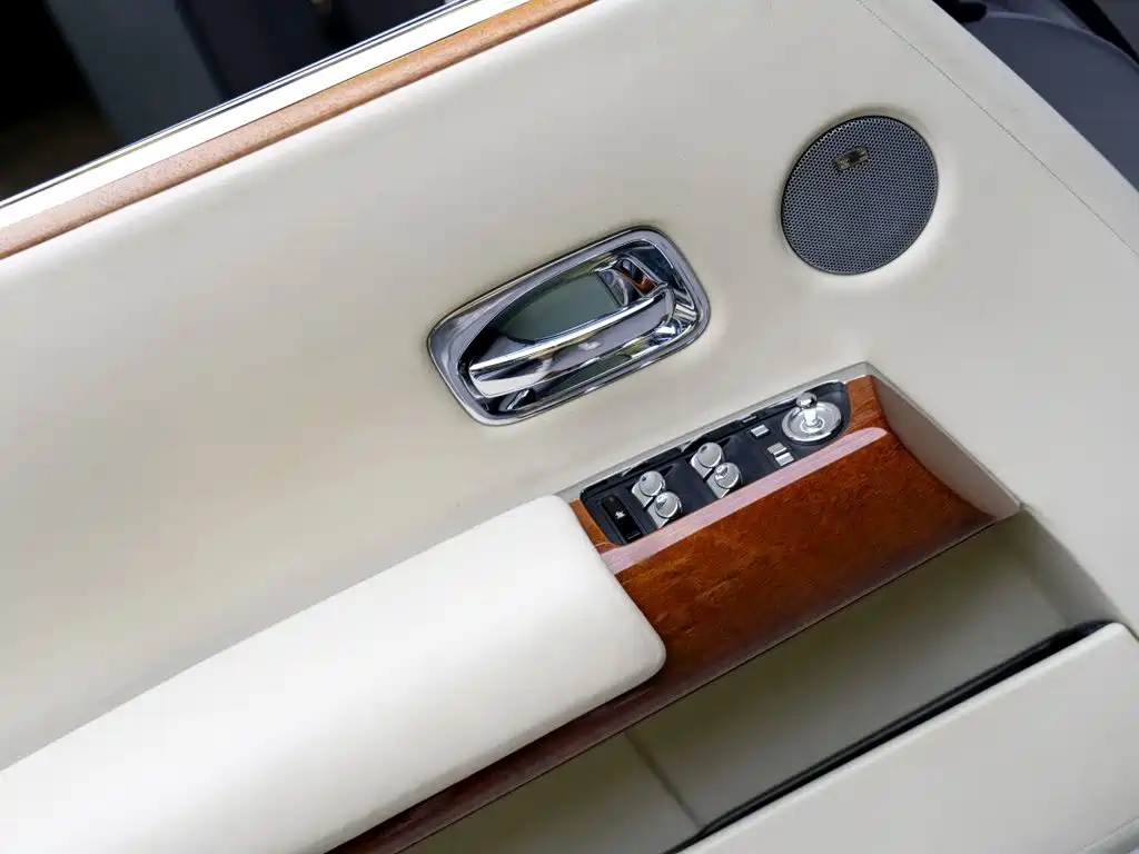 Rolls-Royce Phantom 2009 2007 6.7L Soft-top Convertible