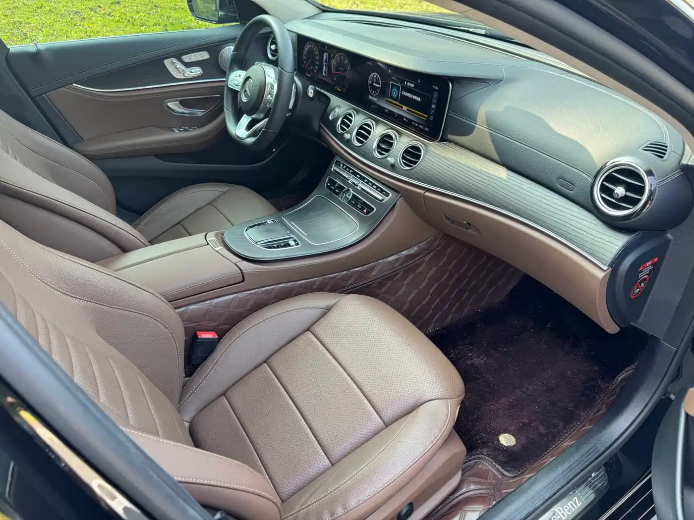 Mercedes-Benz E-Class 2020 Facelift E 300 L Sport Exclusive фото 7