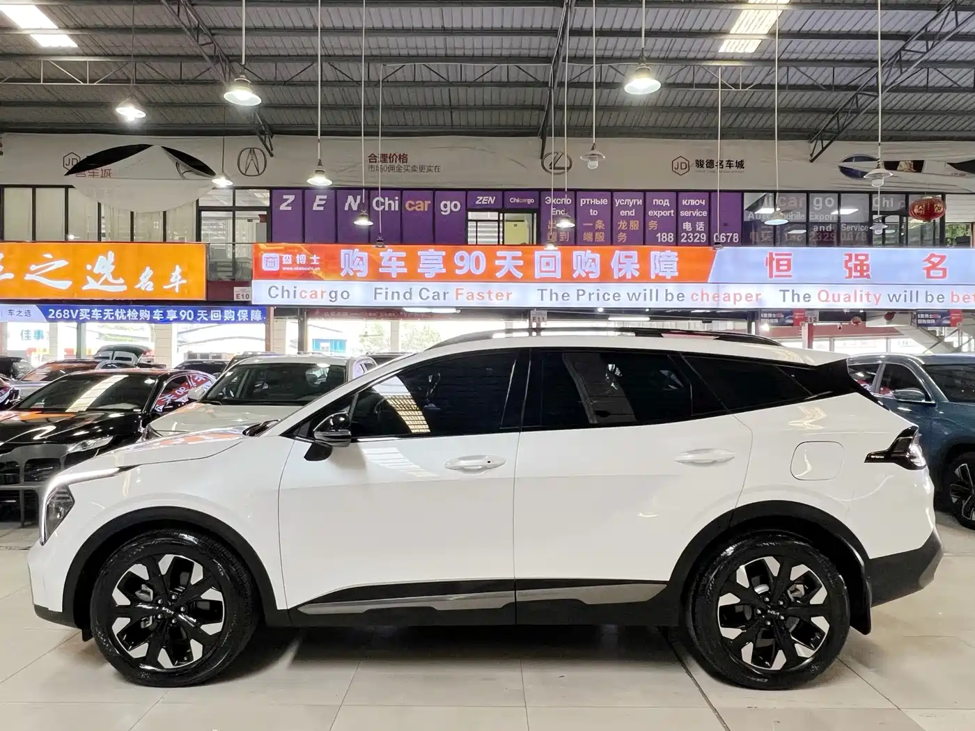 Kia Sportage 2023 2.0T 2WD Premium Edition фото 3