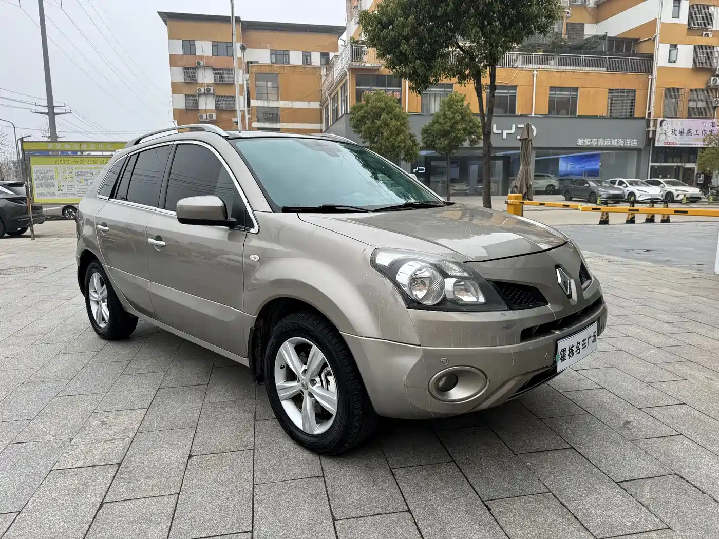 Renault Koleos (Import) 2011 2012 2.5L 2WD Comfort Navigation Edition