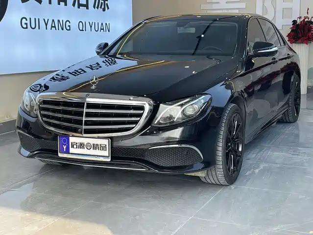 MERCEDES-BENZ E CLASS