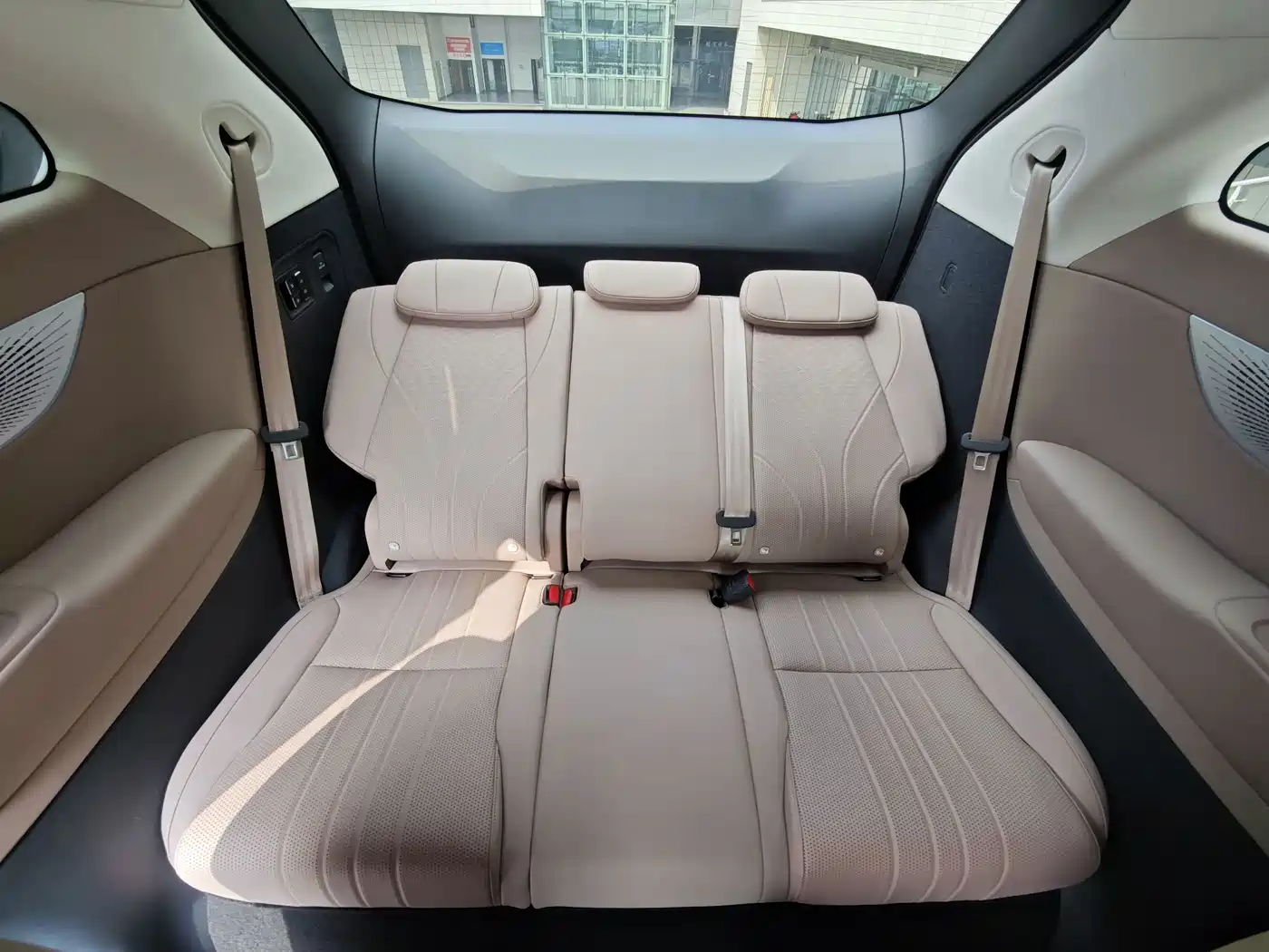 XPeng X9 2025 2025 Extended Range Edition