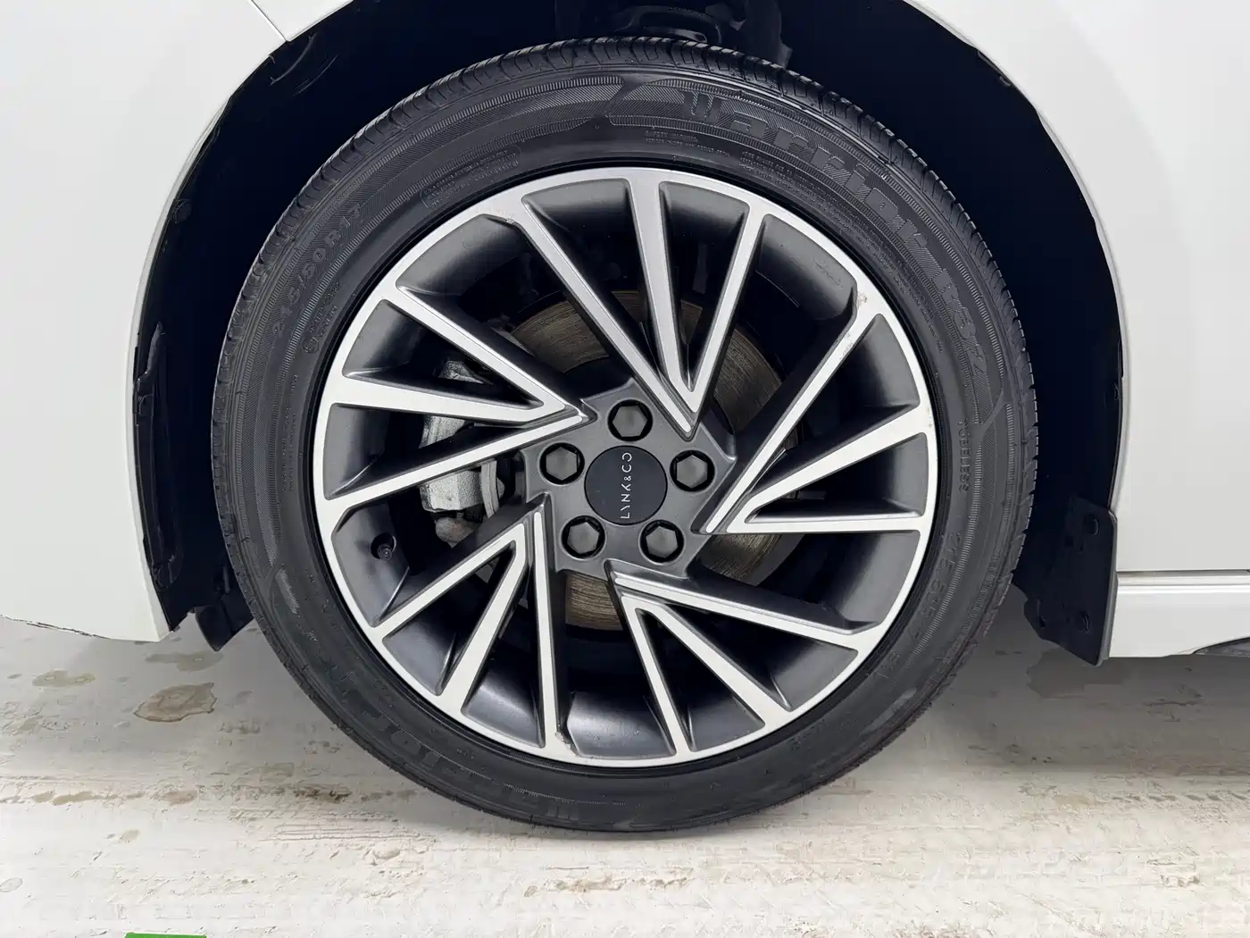 Lynk & Co 03 2022 1.5TD DCT Power Plus фото 8