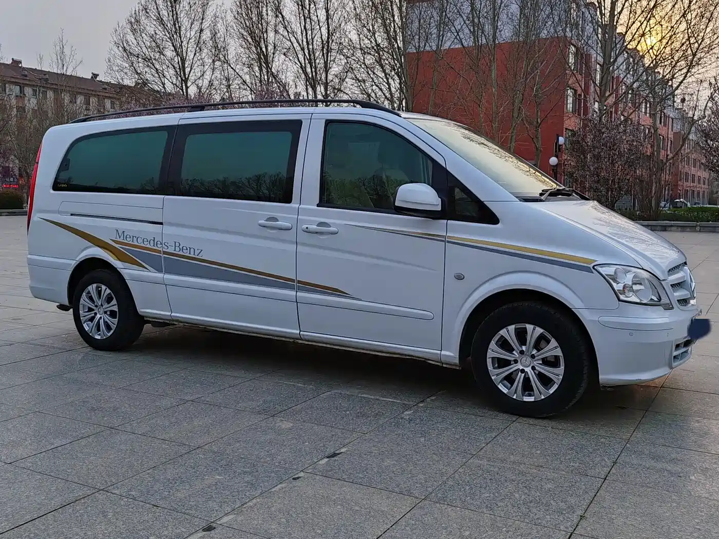 Mercedes-Benz Vito 2011 2.5L Business Edition фото 7