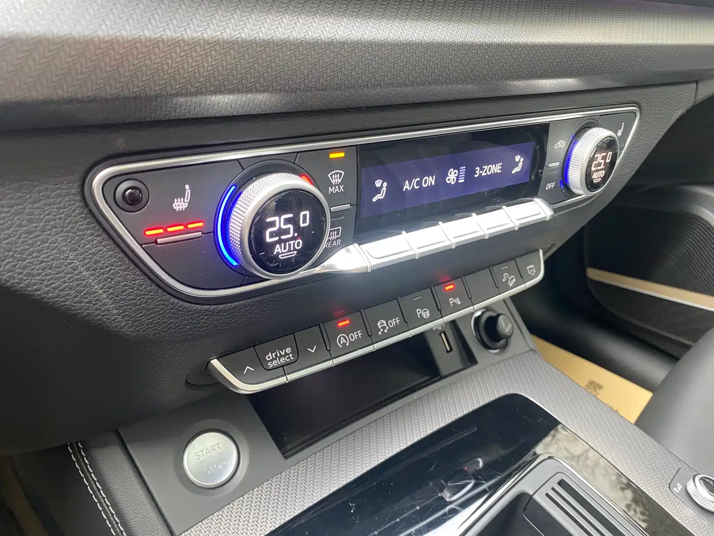 Audi Q5L 2022 45T Luxury Dynamic фото 16