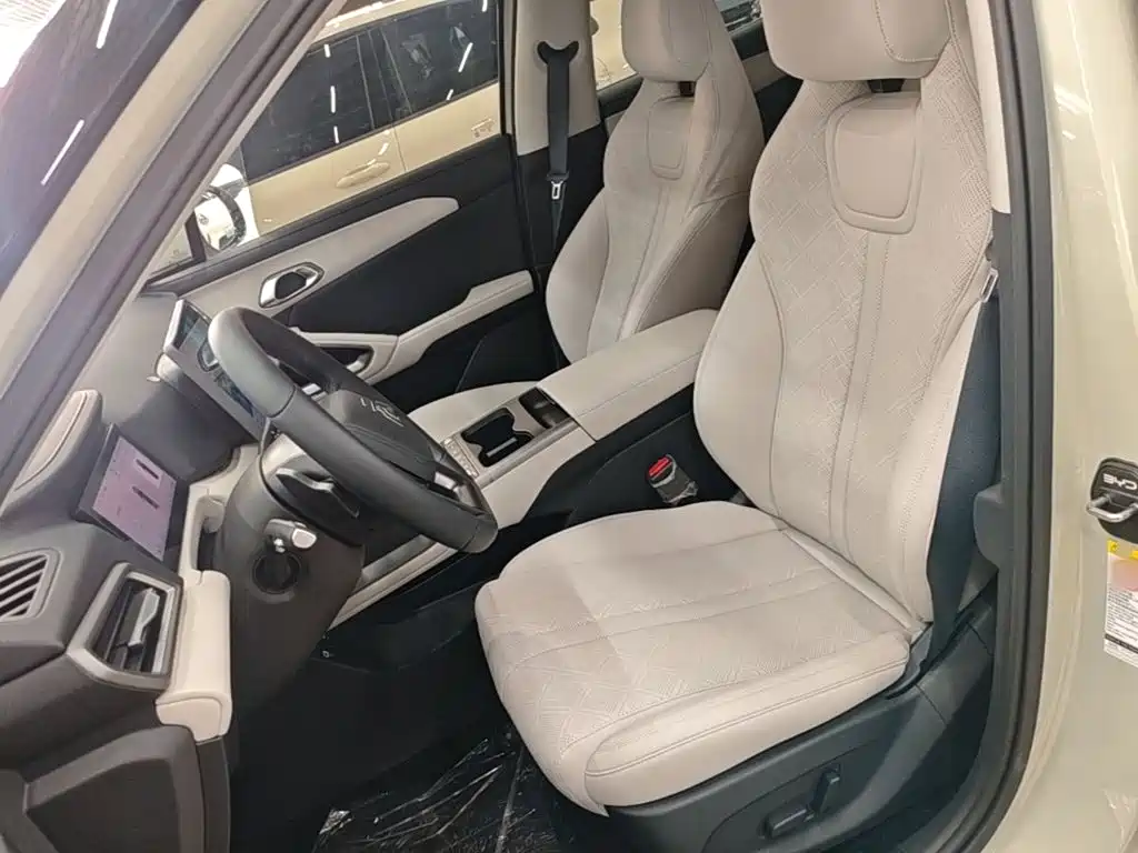 BYD Yuan UP 2025 2025 Smart Drive Edition 401KM Leading Type