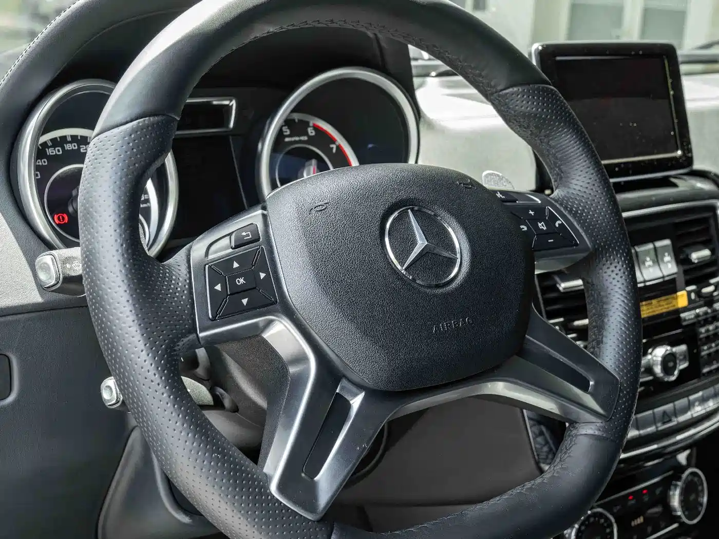 Mercedes-Benz G-Class AMG 2013 AMG G 65 фото 12