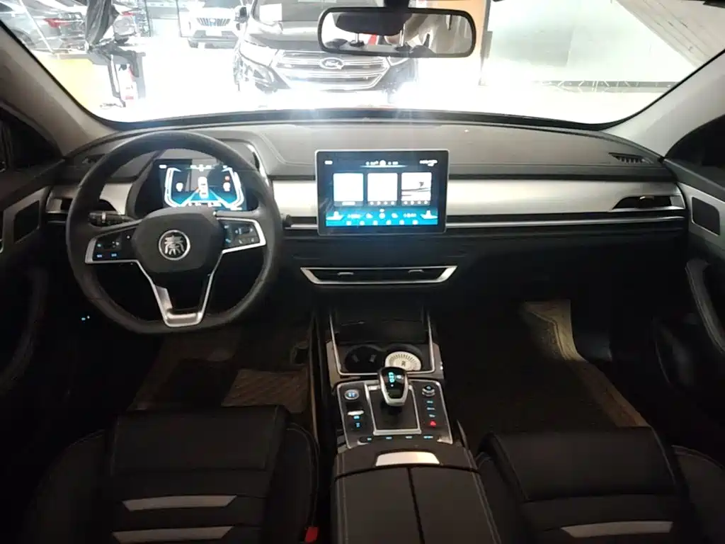 BYD Qin Pro New Energy 2020 2019 DM Super Edition 1.5TI Automatic Smart Connected Jin Xuan Type China VI