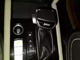 Photo 16 - JAC JAC J7