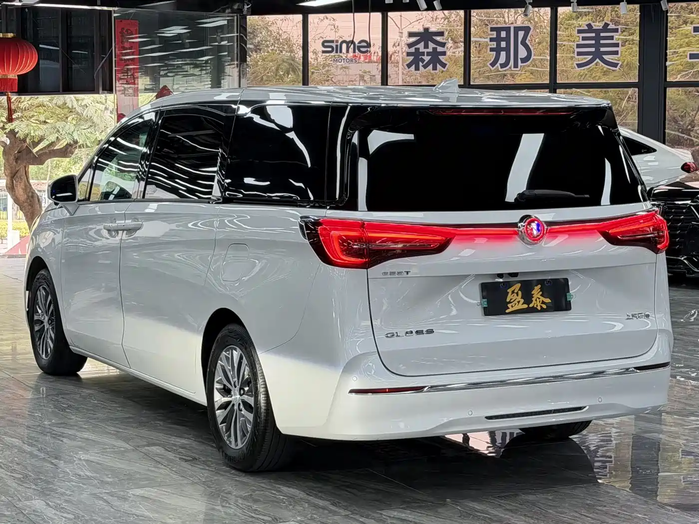 BUICK GL8