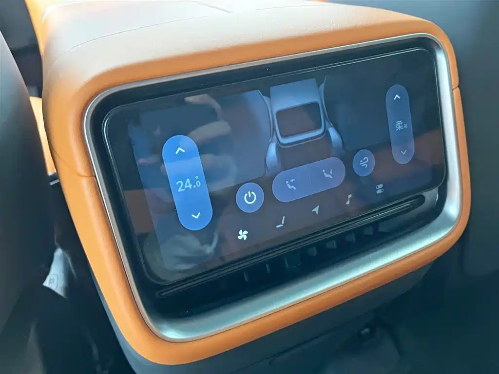 XIAOMI CAR XIAOMI YU7