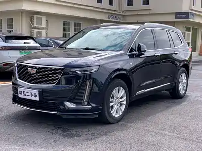 Cadillac XT6