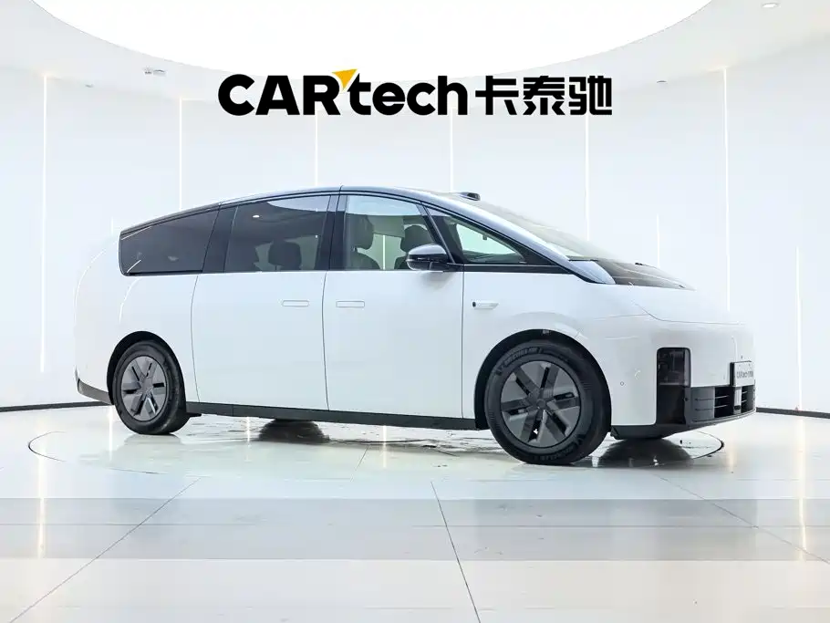 Li Auto MEGA 2025 2025 Ultra Smart Renewal Edition