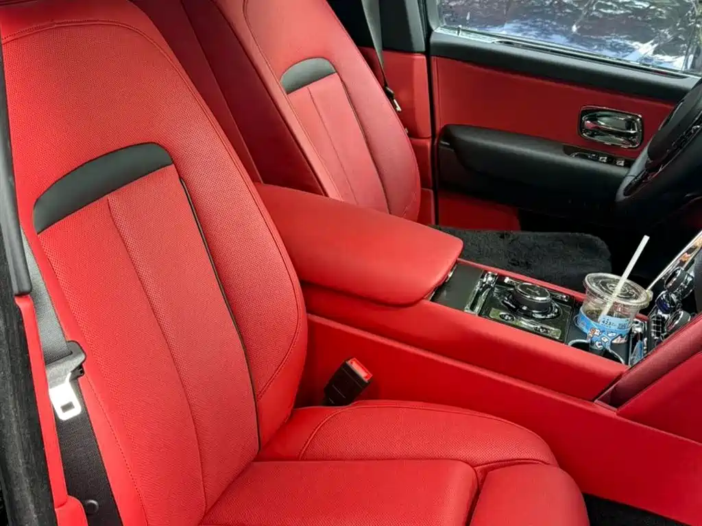 Rolls-Royce Cullinan 2019 2018 4-Seater Version