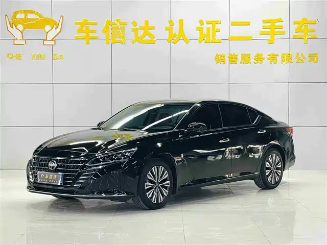 NISSAN TEANA