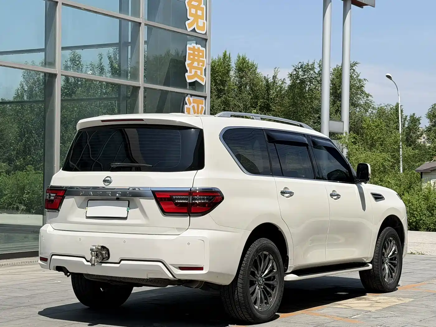 Nissan Patrol 2020 2018 4.0L Leadership