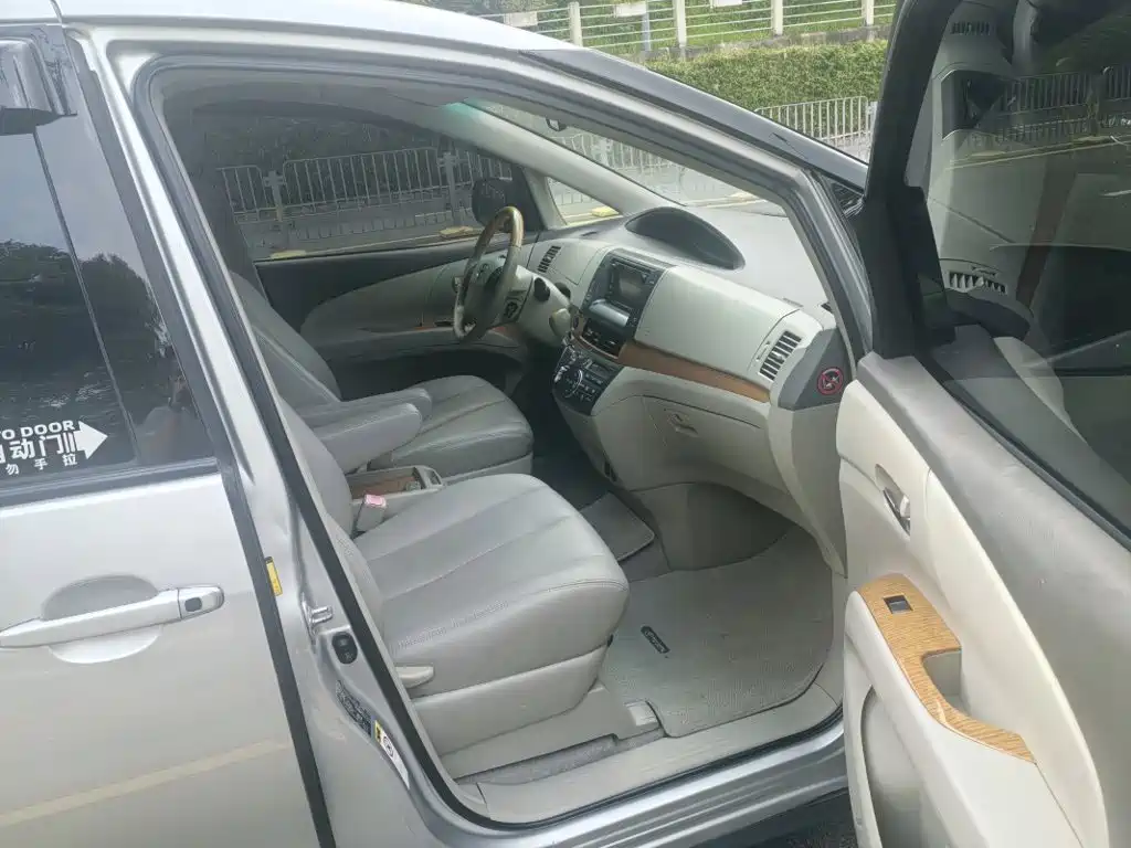 Toyota Previa 2012 2012 2.4L 7-Seater Luxury Edition