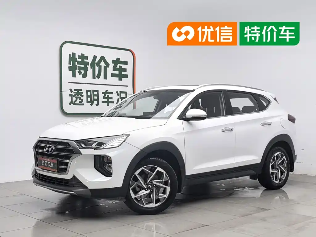 Hyundai Tucson 2019 280TGDi DCT 2WD Smart Connect (China V)