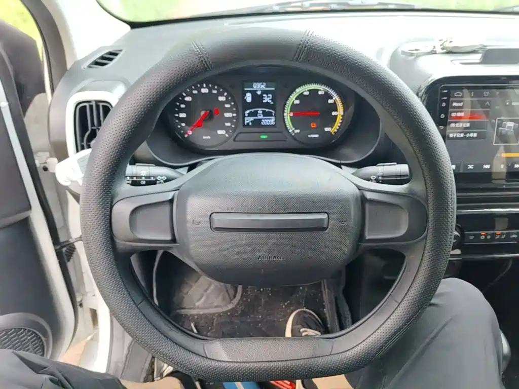Roewe Kaiwei CLEVER 2023 2022 311km Vitality Bobo Edition