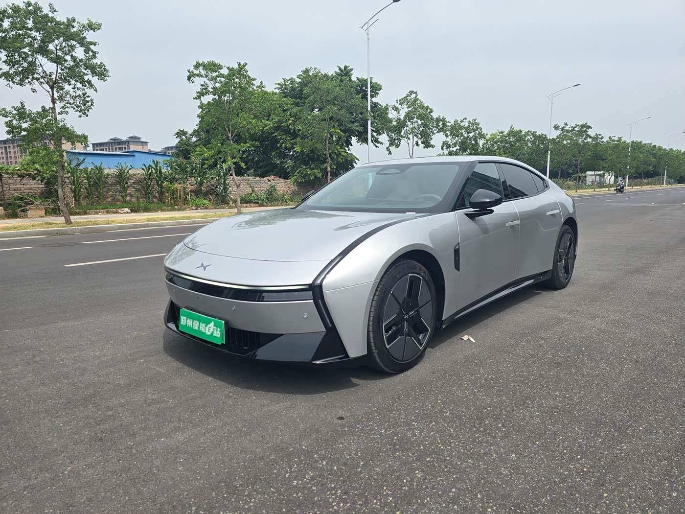 XPeng P7