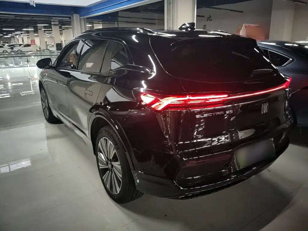 Buick E5 2024 2023 Premium Long Range Edition