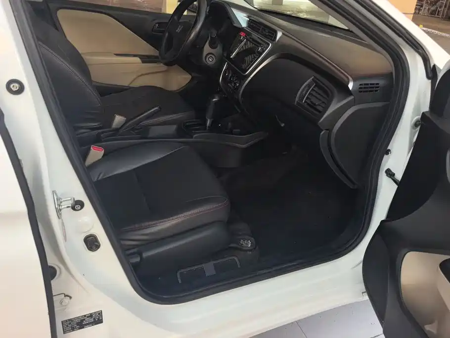 Honda City 2016 2015 1.5L CVT Comfort