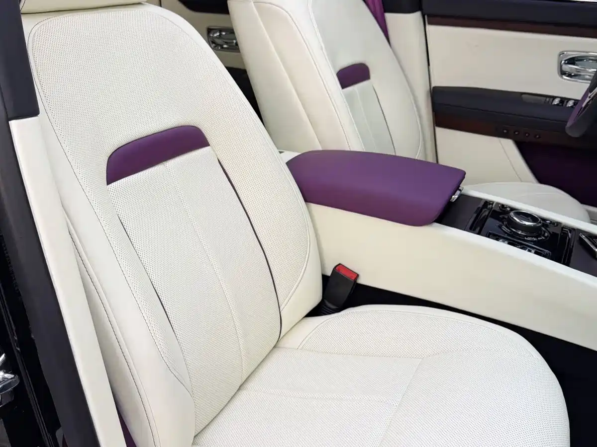 Rolls-Royce Ghost 2013 2010 Model 6.6T Standard