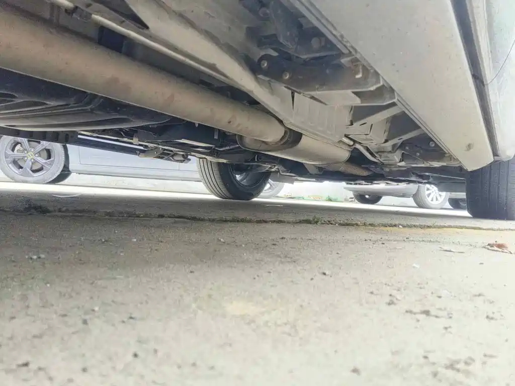Фото 9 - Cadillac XT6