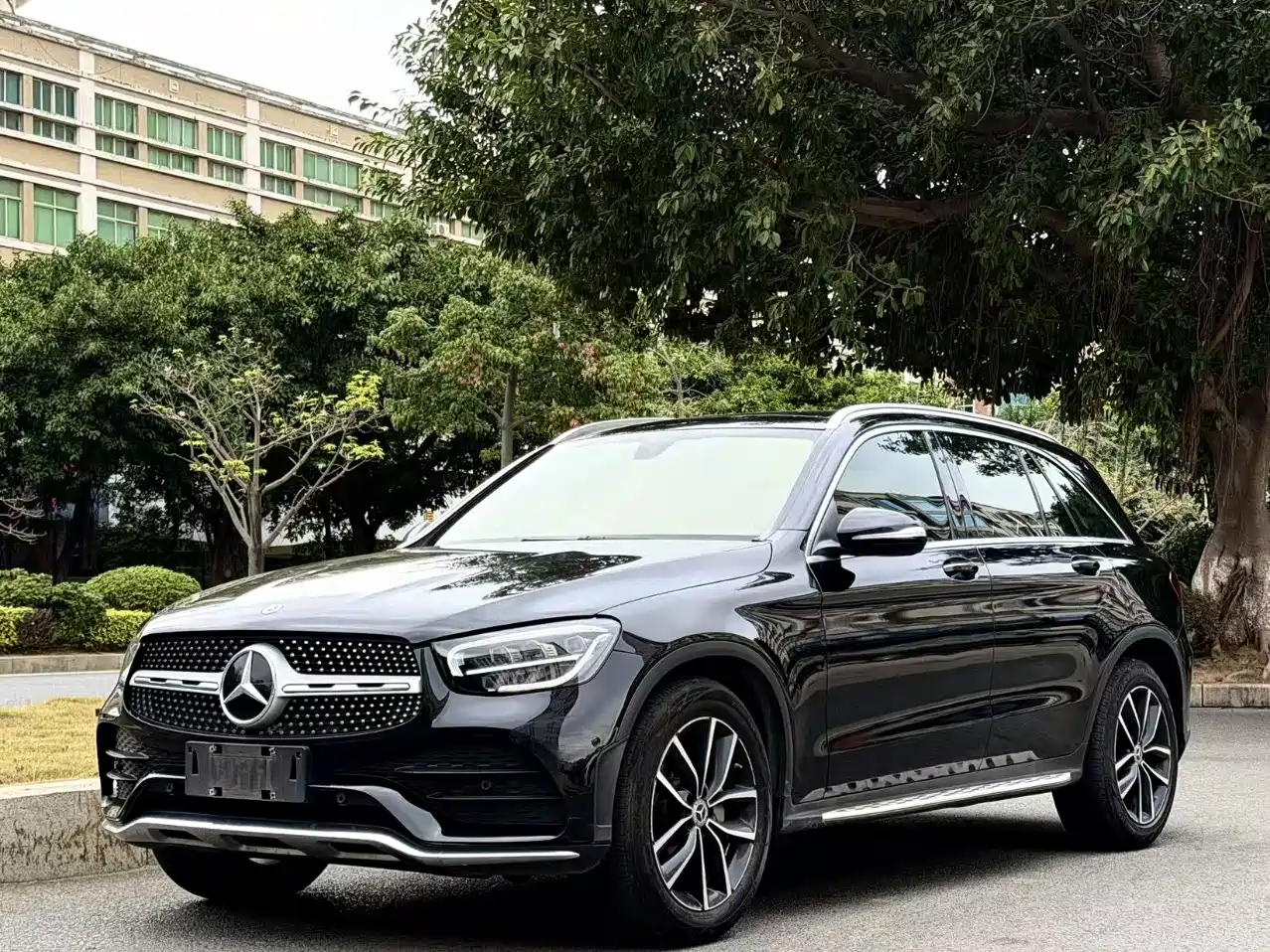 Mercedes-Benz GLC 2020 Facelift GLC 260 L 4MATIC Luxury