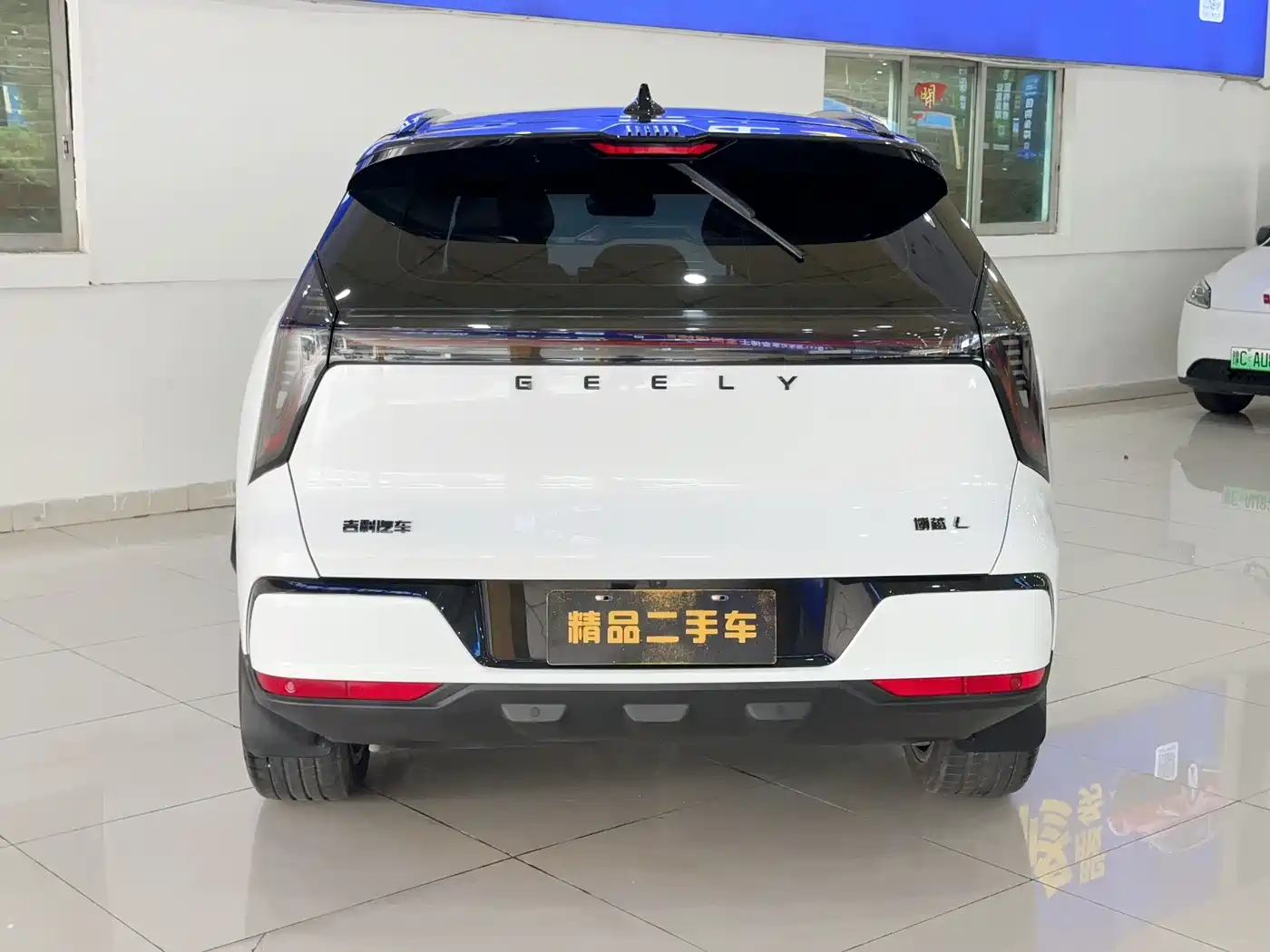 Фото 5 - Geely Boyue L