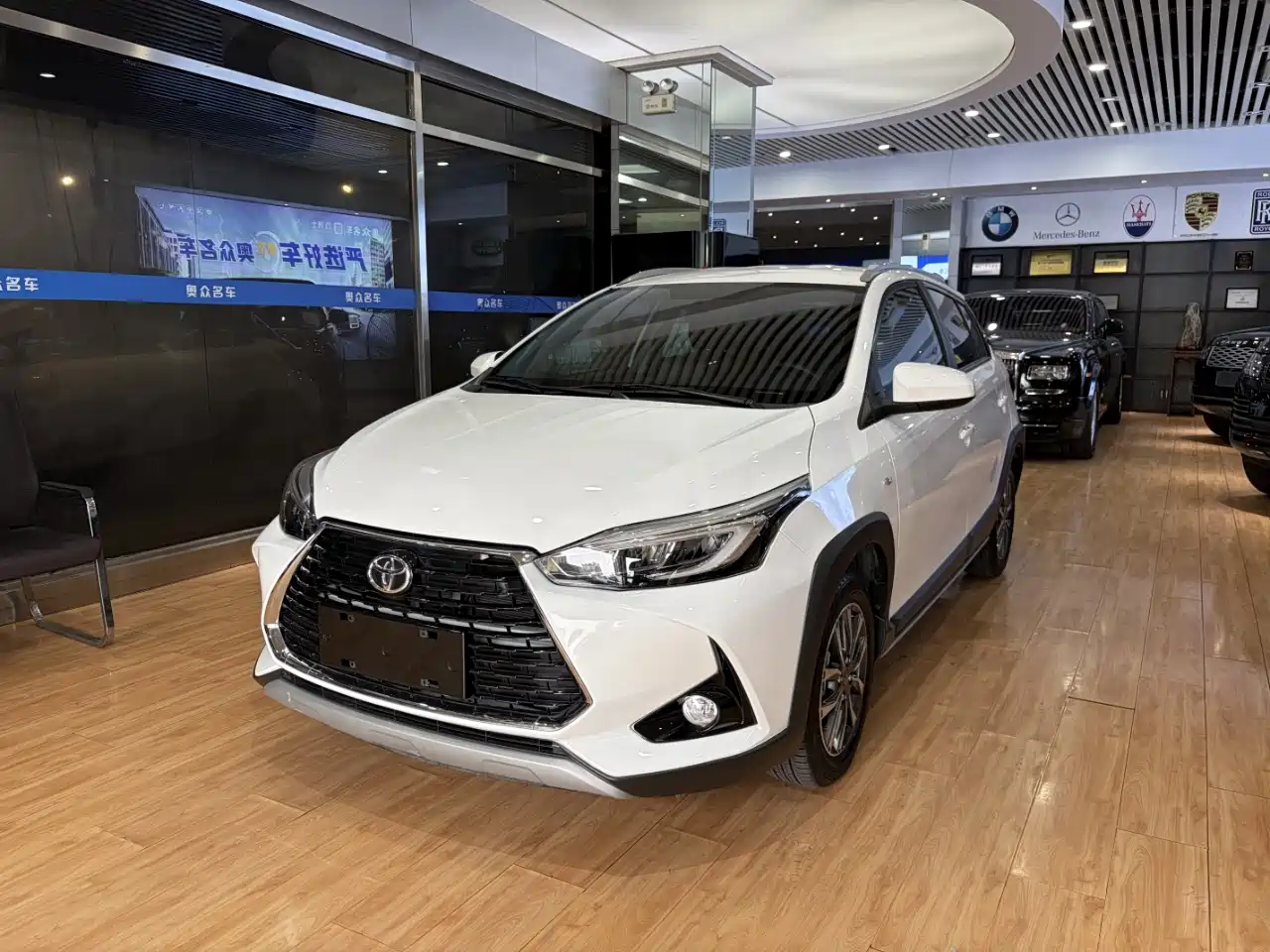 Toyota YARiS L Zhi Xuan 2023 2022 Zhi Xuan X 1.5L CVT Luxury PLUS Edition
