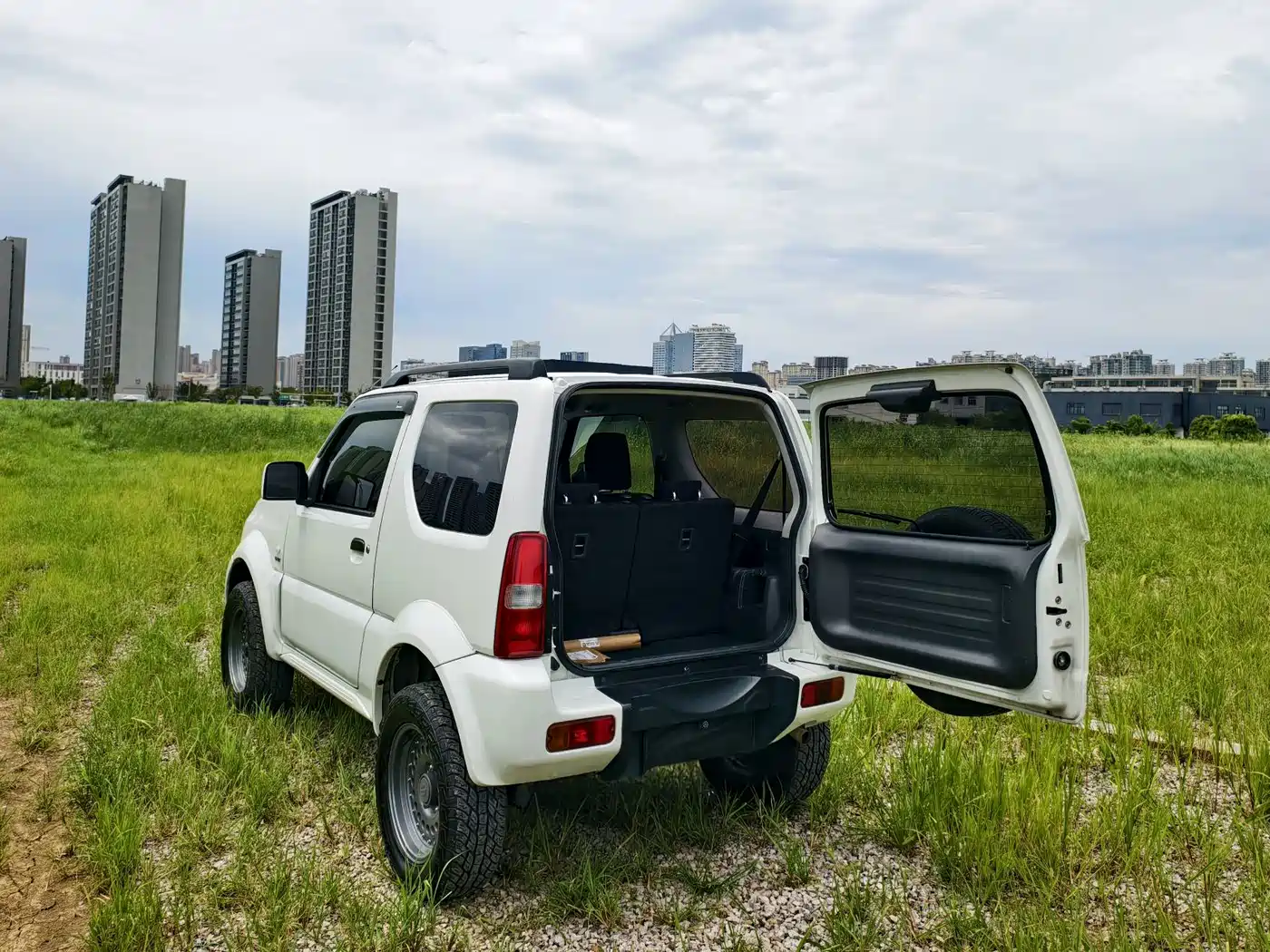 Suzuki Jimny (Import) 2018 2015 1.3 AT JLX Navigation Edition