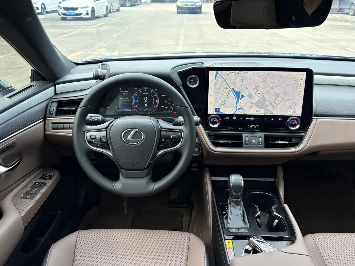Lexus ES 2026 2025 200 Ultimate Edition