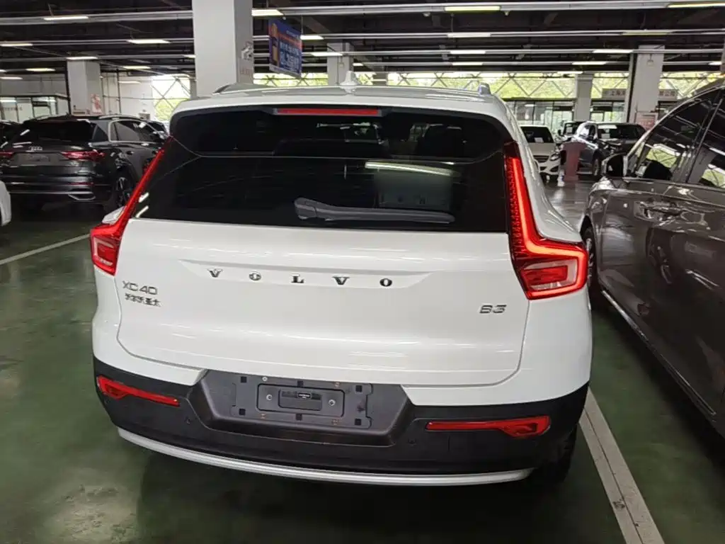 Volvo XC40 2024 2024 B3 Smart Elite Luxury Edition