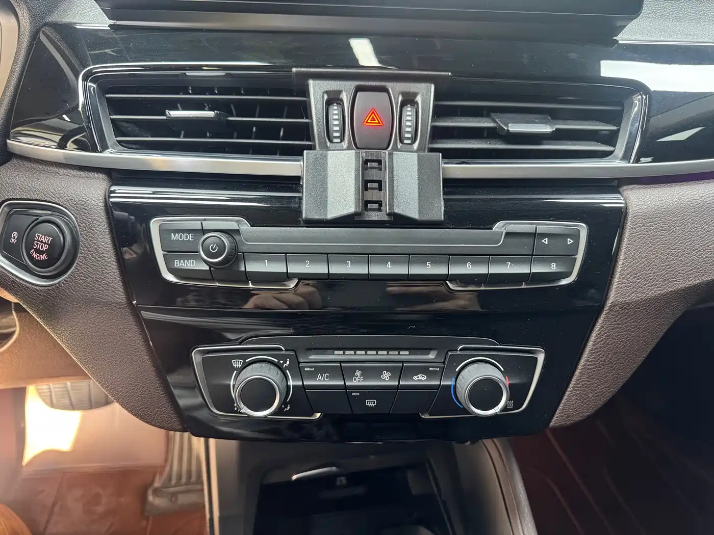 BMW X1 2022 sDrive20Li Fashion фото 13
