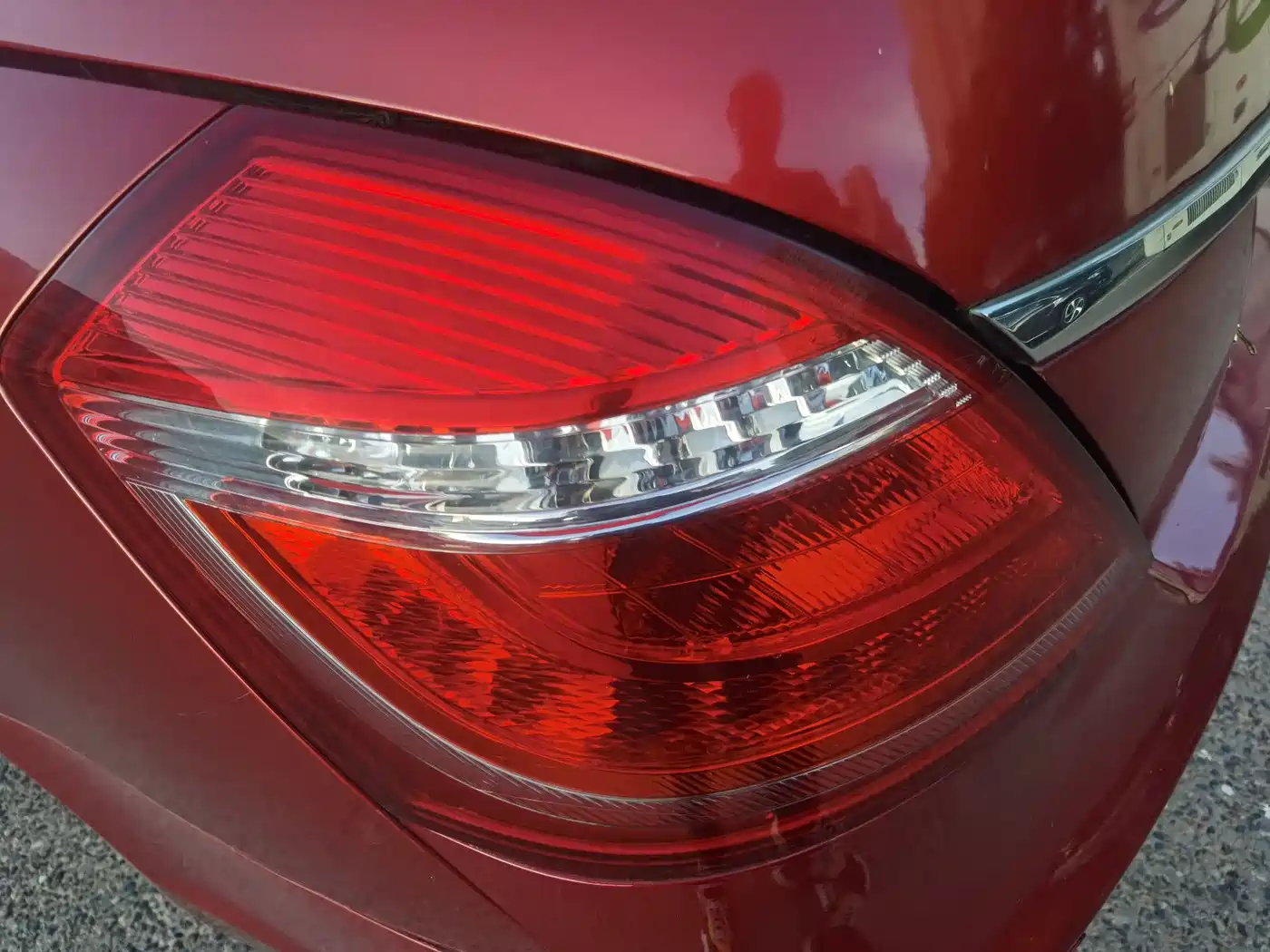 Photo 7 - Geely Emgrand