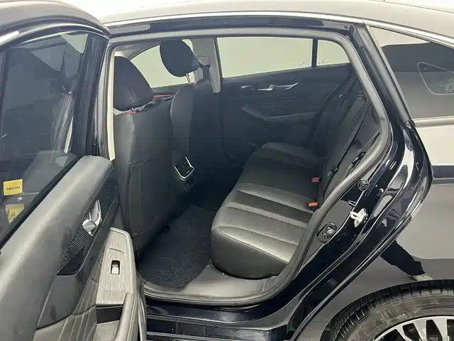 Dongfeng Aeolus Yixuan MAX 2023 2023 1.5T Super Dad Edition
