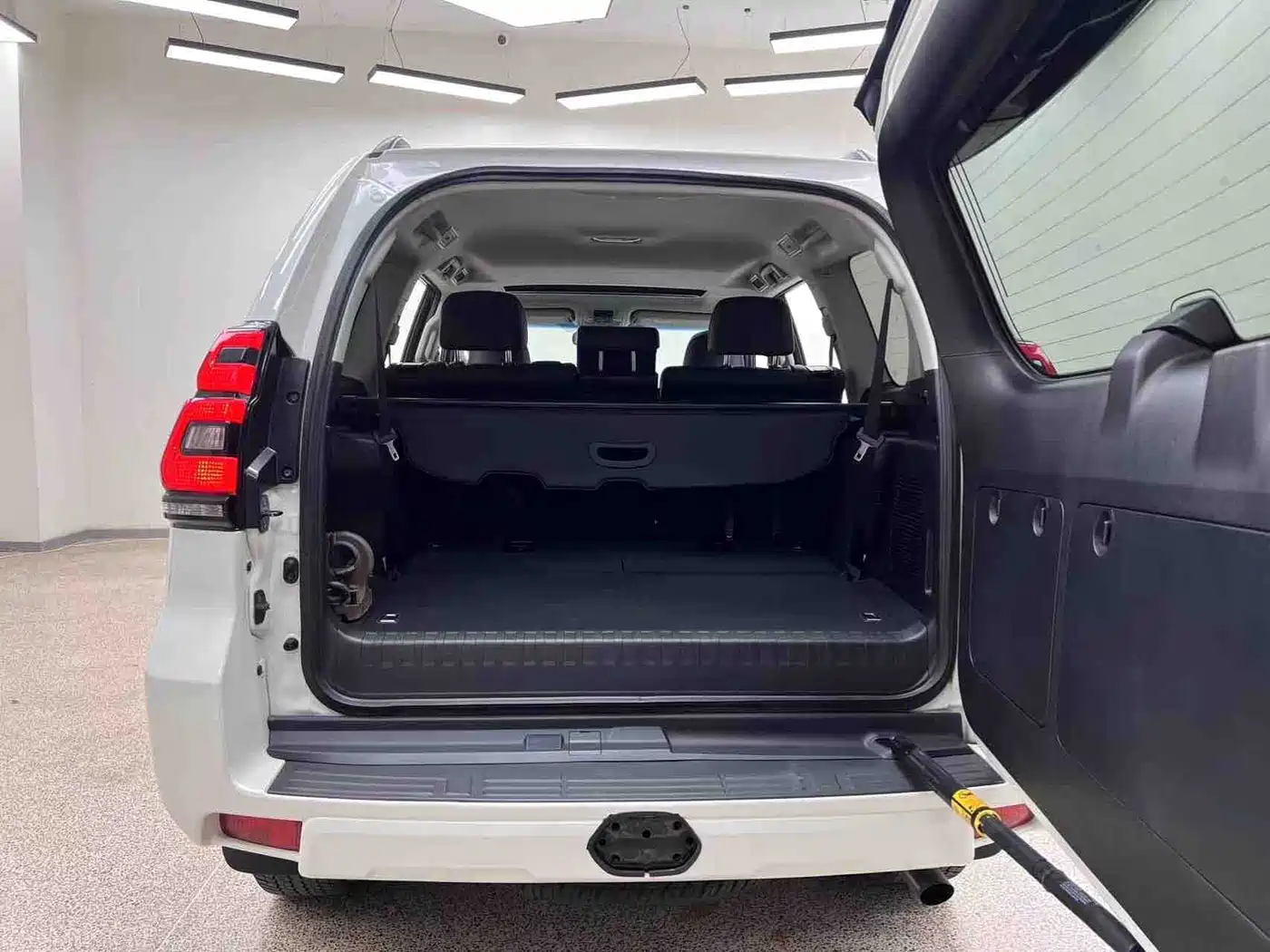 Фото 26 - Toyota Prado
