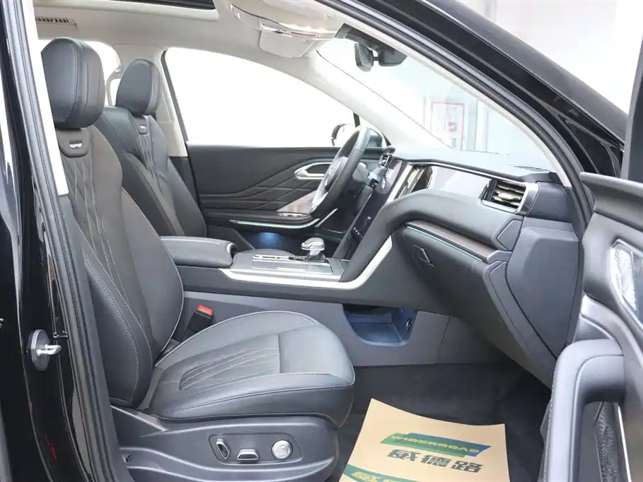 Hongqi HONGQI HS7 PHEV